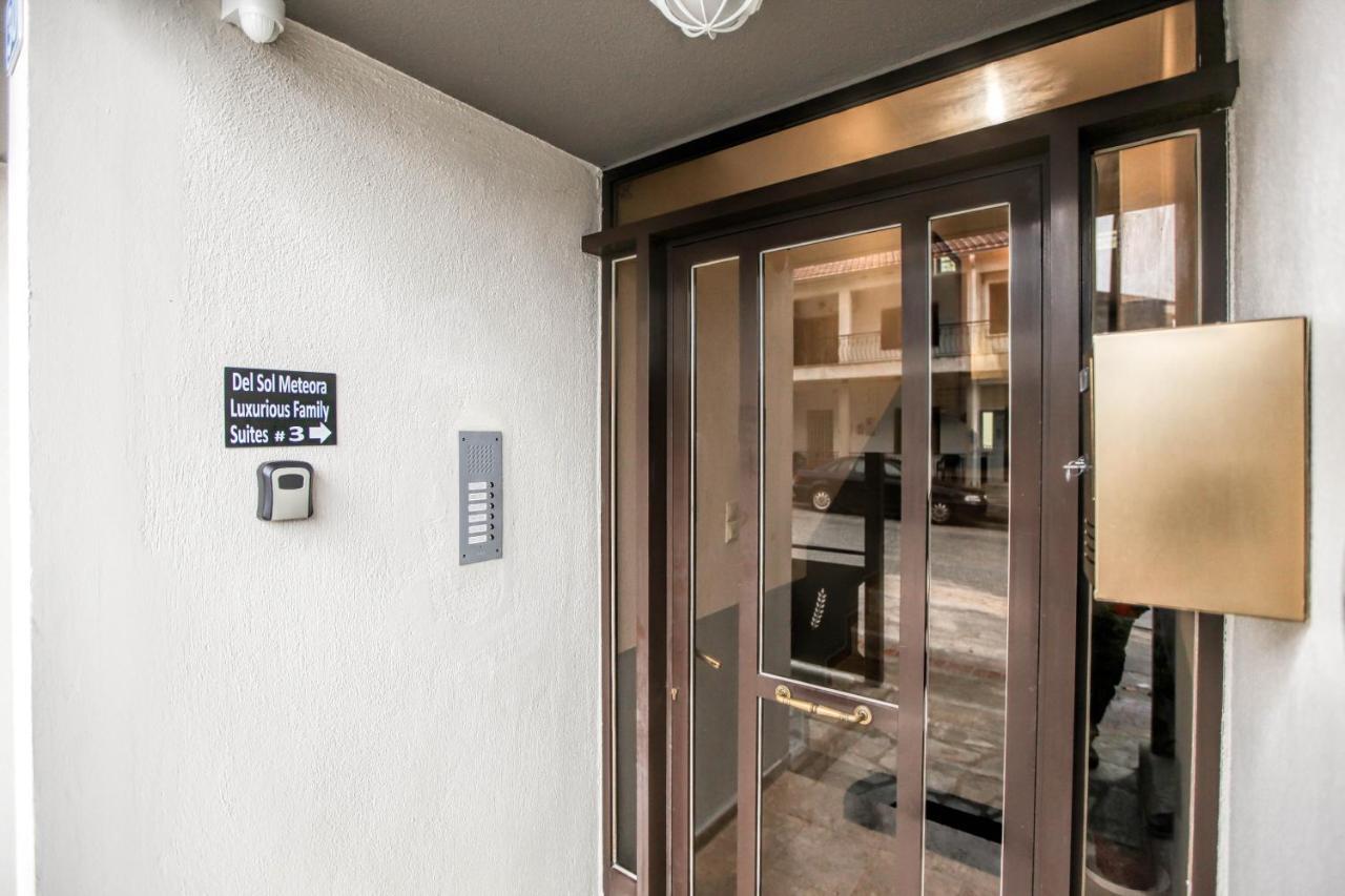 Del Sol #3 Meteora Luxurious Family Suites Kalampáka Dış mekan fotoğraf